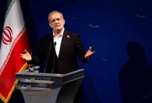 کتاب، ابزار تغییر رفتار و رشد جامعه است