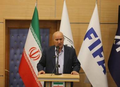 تاج: مسابقات فوتبال تا اطلاع ثانوی تعطیل است