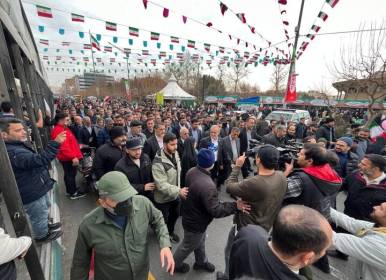 حضور پزشکیان در خروش میلیونی ملت ایران+فیلم