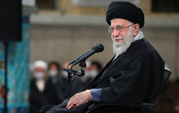 ایران را سربلند و دشمن را مأیوس کردید