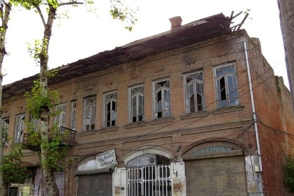 ساختمان دانشسرا توسط شهرداری رشت مرمت می شود 