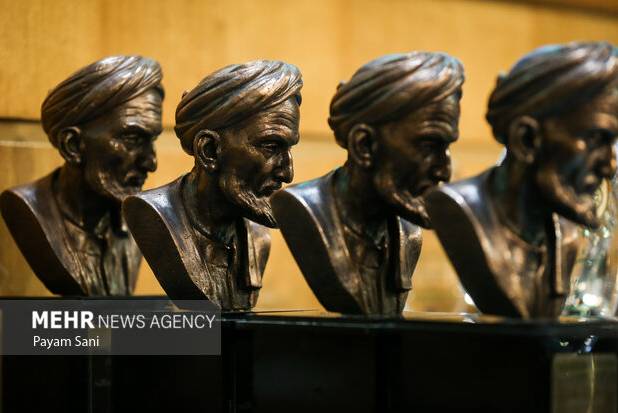 آغاز مراسم اختتامیه شانزدهمین جشنواره بین‌المللی فارابی