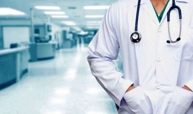 بی‌رغبتی پزشکان عمومی برای ورود به تخصص / صندلی‌های خالی رشته‌های حیاتی پزشکی