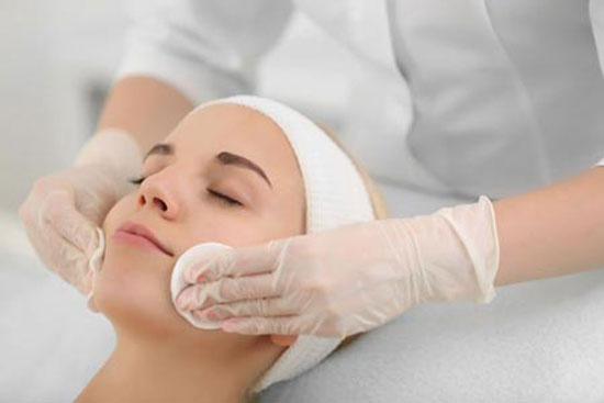 قیمت فیشیال صورت چقدر است؟