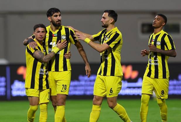 ستایش روزنامه اماراتی از شهریار مغانلو