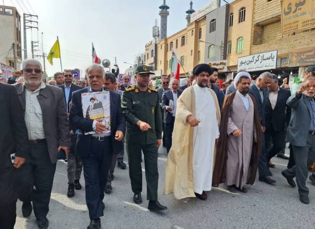 خروش انقلابی مردم ولایتمدار گناوه در راهپیمایی یوم‌الله ۲۲ بهمن