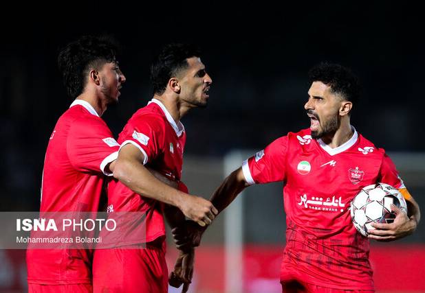 دلیل بی‌انگیزگی خارجی‌های پرسپولیس/ علیپور چه کار کرده که ۱۰۰ میلیارد می‌خواهد؟