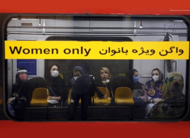 واگن مخصوص آقایان نداریم!