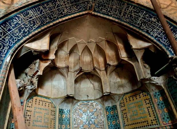 ۴ ویژگی خاص مسجد حاج رجبعلی سنگلج/ بی‌توجهی به مرمت مسجد ۱۸۰ ساله