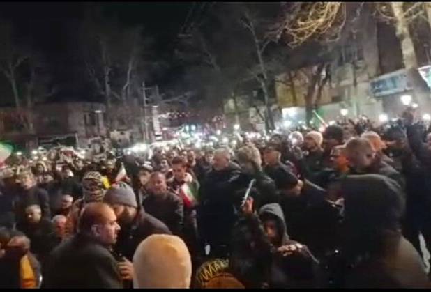 مردم ساوه سوگوار رهبر شهید انقلاب 