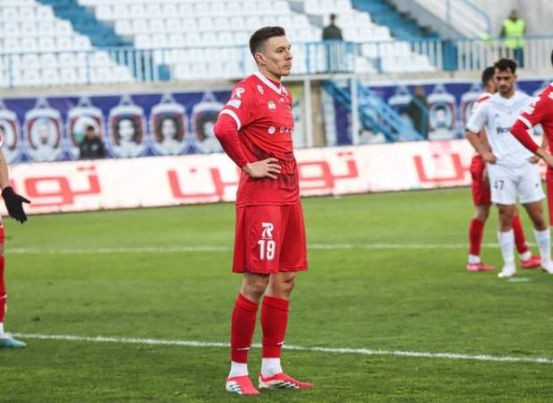 آمار ضعیف خریدهای زمستانی پرسپولیس/کسی مشکل‌گشا نیست