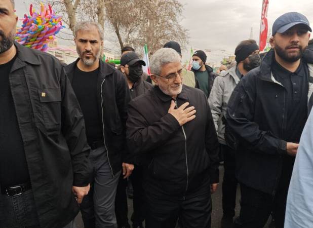 حضور سردار قاآنی در راهپیمایی ۲۲ بهمن