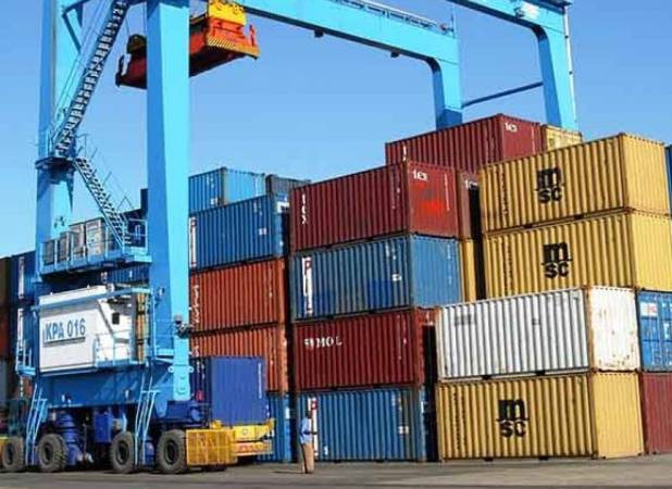 افزایش 88 درصدی صادرات از گمرک اصفهان 