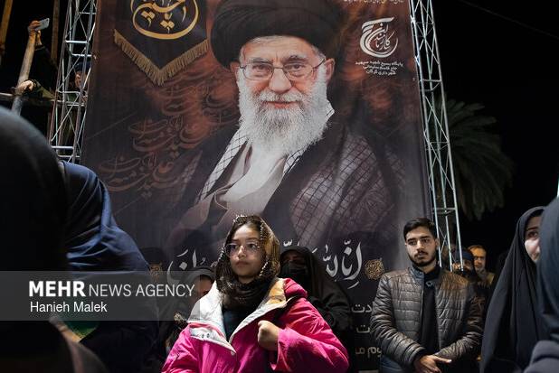 دومین محفل شعر امین به یاد رهبر شهید در استان سمنان