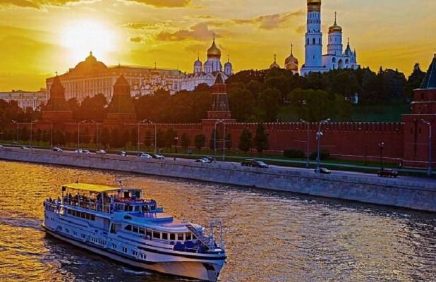 ۷ گردشگر چینی پس از سقوط وسیله نقلیه در دریاچه بایکال روسیه غرق شدند