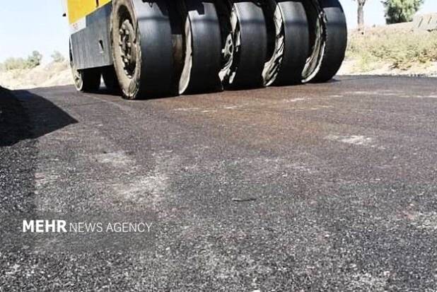اجرای ۵ کیلومتر روکش آسفالت در محور معمولان - پلدختر