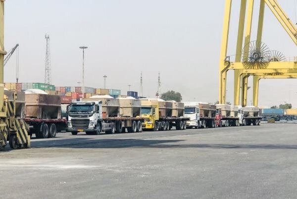 پهلوگیری ۱۱کشتی پهن ‌پیکر در بندرشهیدرجایی
