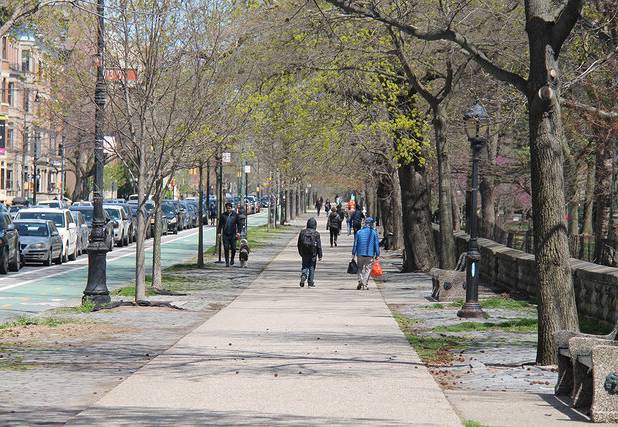 طراحی فضاهای شهری کلید تقویت روابط اجتماعی و سرمایه اجتماعی است