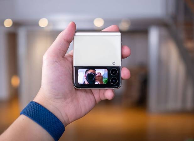 گلکسی زد فلیپ ۳ 5G در میان ۱۰۰ اختراع برتر سال ۲۰۲۱