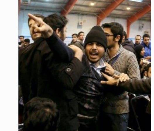 عکس زیرخاکی از دعوای یک نماینده در دانشگاه