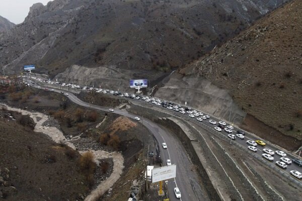 ورود ۱۹۸ هزار خودرو به گیلان/ تداوم ریزش برداری محور منجیل - رودبار