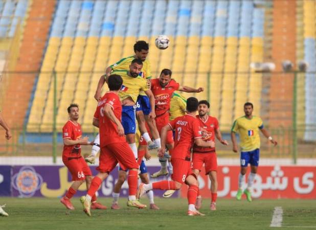 بعثت کرمانشاه مقابل صنعت نفت آبادان شکست خورد