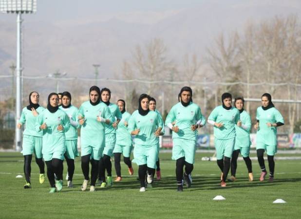  قضاوت در مورد تیم ملی بانوان هنوز زود است !