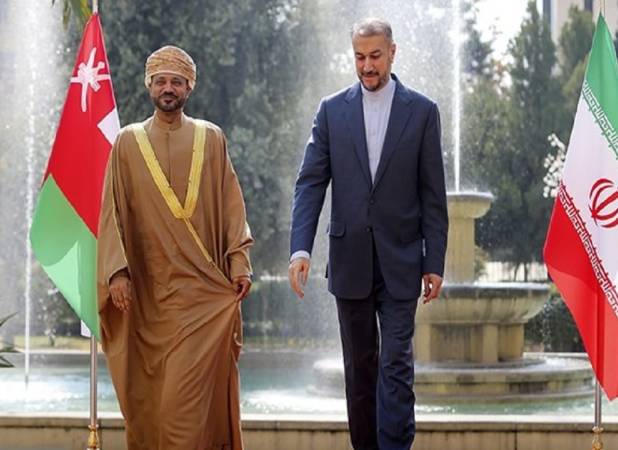 استقبال امیرعبداللهیان از وزیر خارجه عمان+فیلم