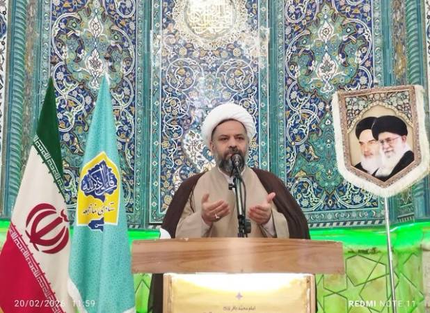 ماه رمضان فرصت تزکیه نفس و توجه به قرآن است‌/ حفظ وحدت و اقتصاد مقاومتی ضروری است