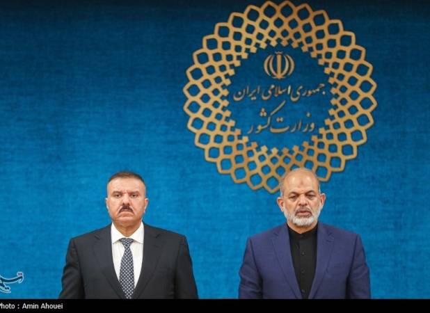 آمادگی ایران و عراق برای اربعین/ حداقل ماندگاری در مرزها