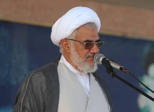 دستگاه‌های اجرایی سهم خود را در ترویج نماز افزایش دهند