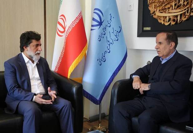 مدیرکل میراث فرهنگی فارس: کازرون باید به مقصد چندروزه گردشگران نوروزی تبدیل شود