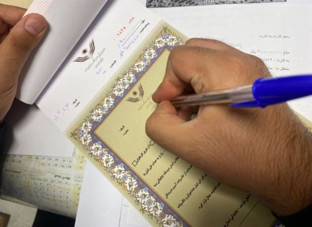 هزینه ترحیم مادری که "روز تاسوعا درگذشت" صرف آزادی زندانی شد