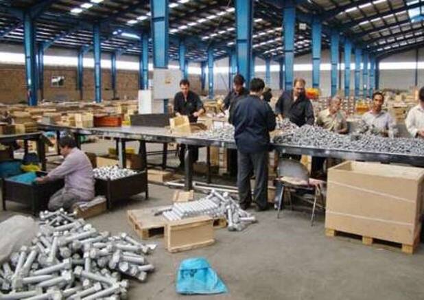 تسهیلات بانکی ناعادلانه؛ تیر خلاص به واحدهای تولیدی شهرستانی