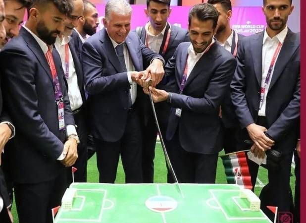 حمله تند پرستویی به ملی‌پوشان: نوش جانتان!