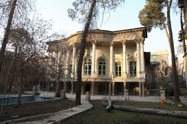 تهاتر شهرداری و شرکت پست برای تملک خانه مستوفی الممالک