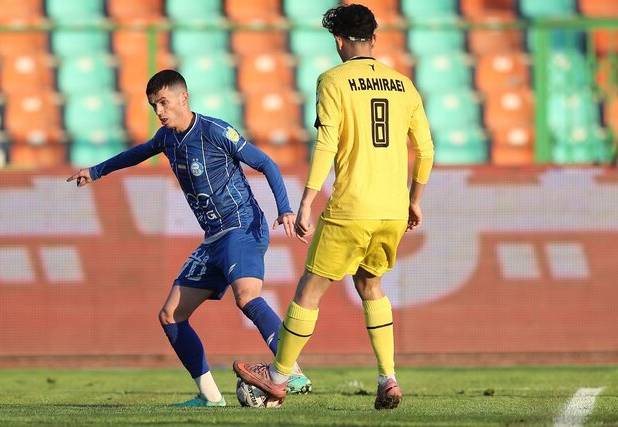 اعلام تیم داوری بازی استقلال و الحسین