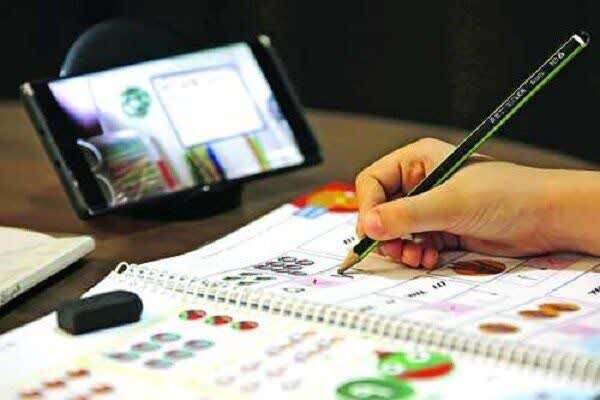 یک نگاه آنلاین، هزار ذهن در حال شکل‌گیری