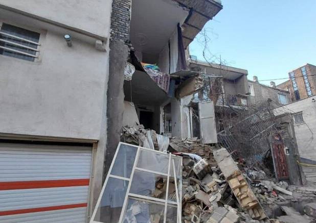 انفجار منزل مسکونی در کوی سجادیه اراک یک مصدوم بر جای گذاشت