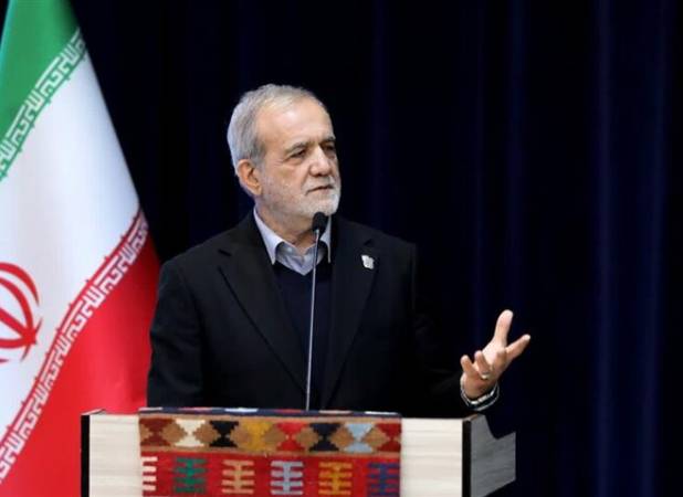 پزشکیان: سایه «جنگ یا صلح» را از کشور بزداییم؛ در ثبات می‌توان پیش رفت