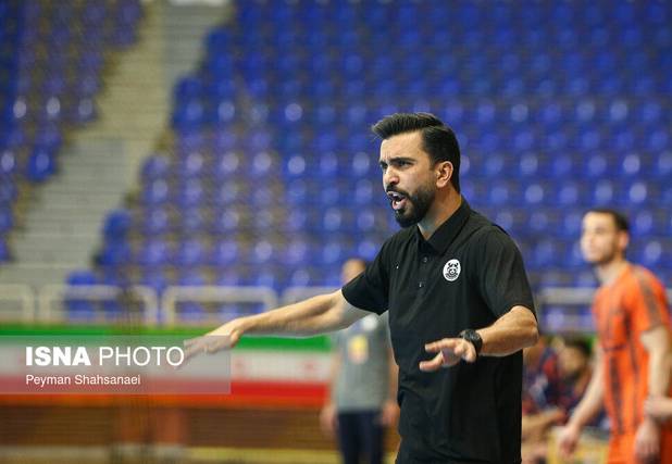سرمربی تیم هندبال مس کرمان: پس از دیدار با سپاهان، مسائل را شفاف‌سازی می‌کنم