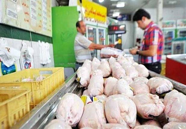 توزیع روزانه بیش از ۷۰ تن مرغ در بازار خراسان شمالی