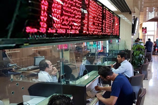چرا بورس به تغییر دولت واکنش منفی نشان داد؟