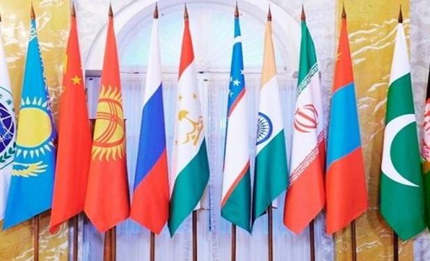 شانگهای چگونه می‌تواند به آقایی دلار پایان دهد؟