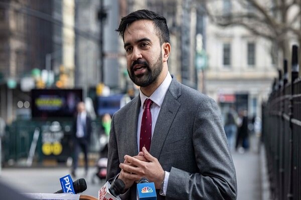 انتقاد شهردار نیویورک از حملات نظامی علیه ایران