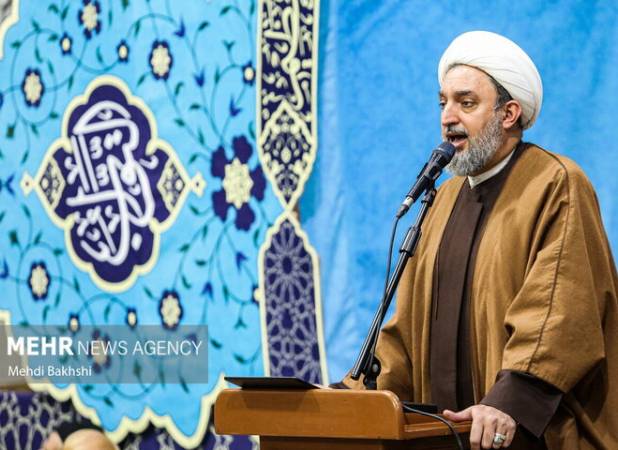 حاج ابوالقاسم: صبر و نماز دو راهبرد قرآنی برای دستیابی به اقتدار است