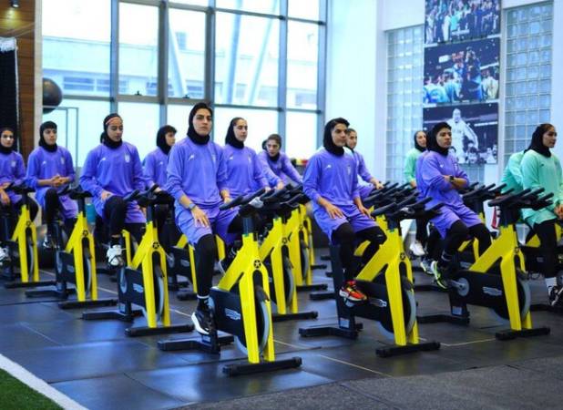 تمرین بدنسازی ملی‌پوشان فوتبال زنان در سالن پک برگزار شد