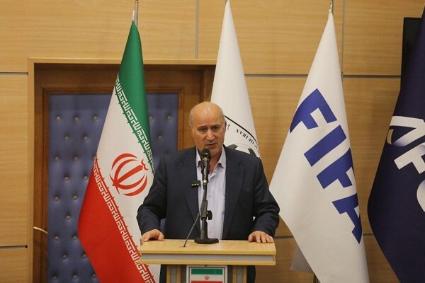 تاج: مسابقات فوتبال تا اطلاع ثانوی تعطیل است