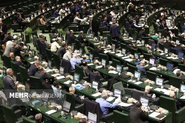 ۵۱ نماینده خواستار اتخاذ مواضع انقلابی در قبال طرح صلح ابراهیم شدند