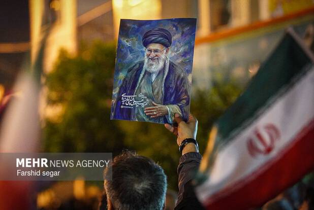 تداوم حضور مردم بجنورد در راهپیمایی های شبانه